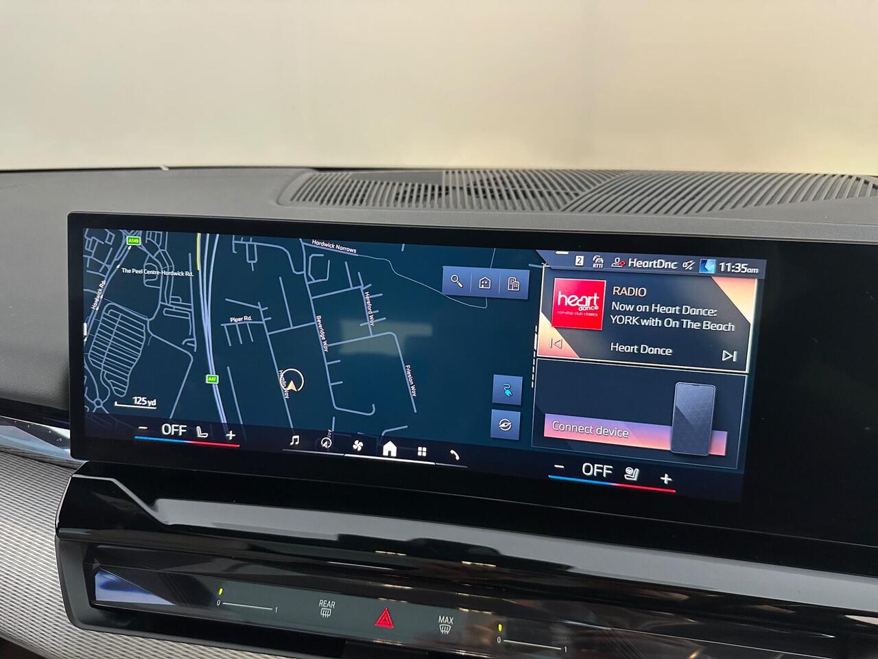 BMW i5 AO25HRK