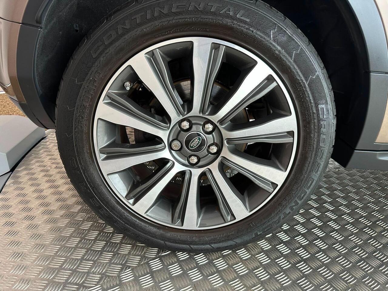 Land Rover Range Rover Evoque YR67LLG