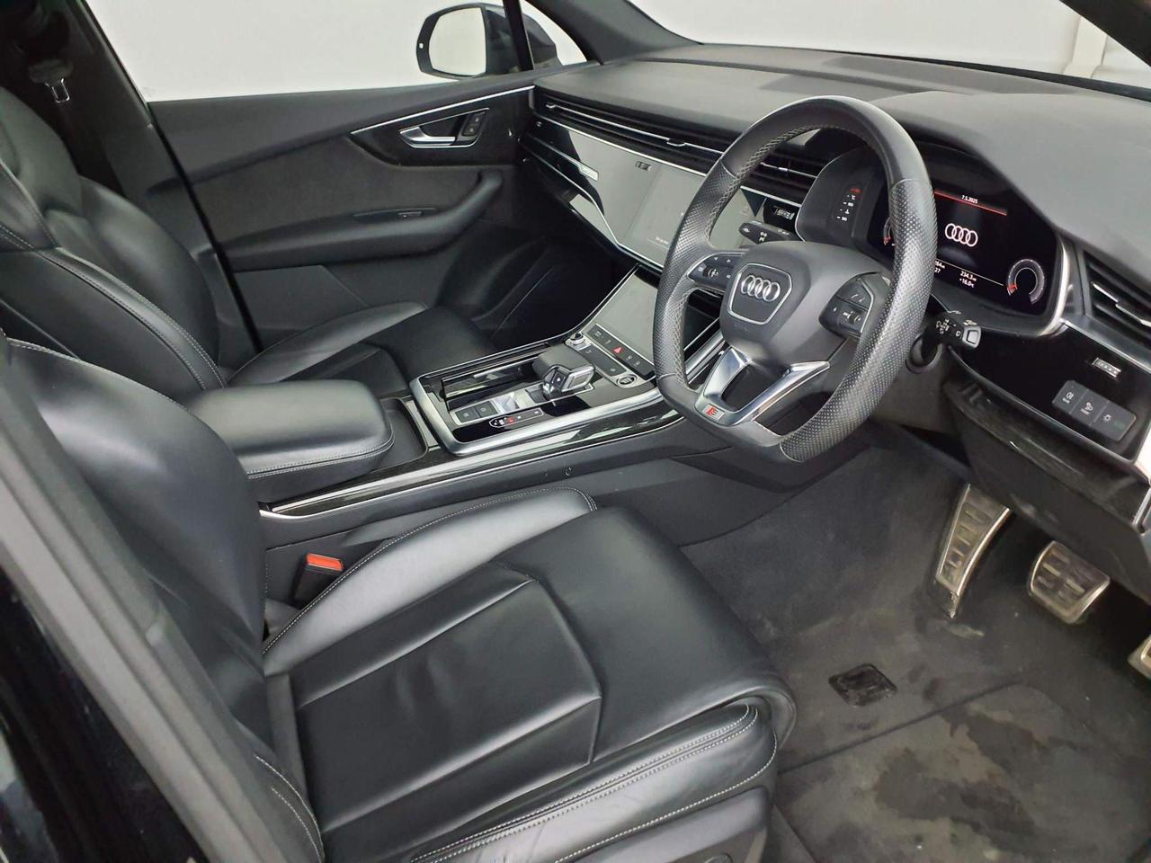 Audi Q7 SG21ZYR