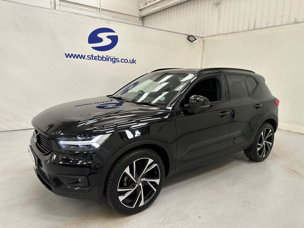 Volvo XC40 YM70MTZ