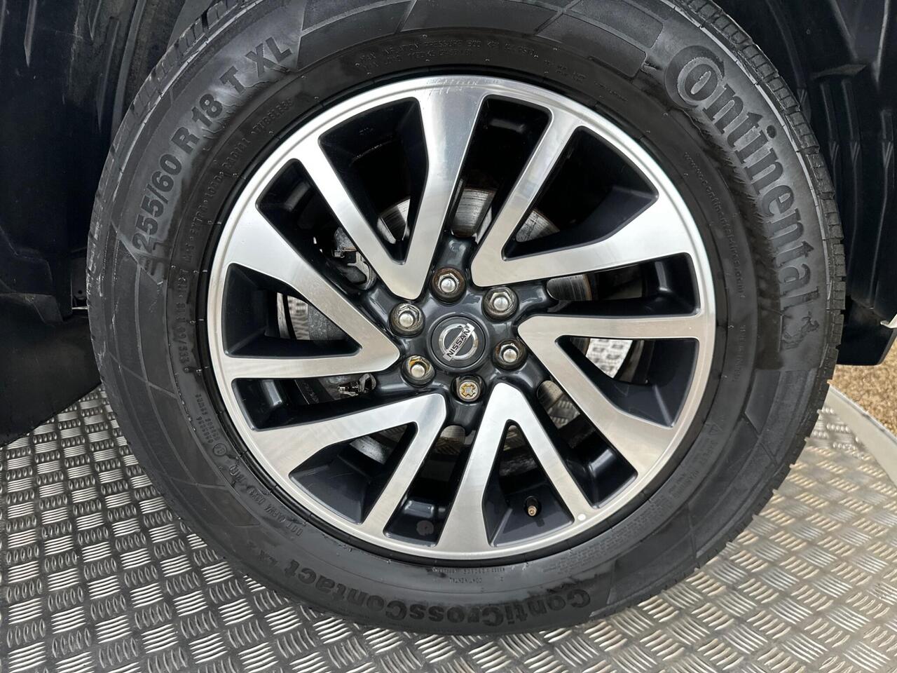 Nissan Navara NY19TMU