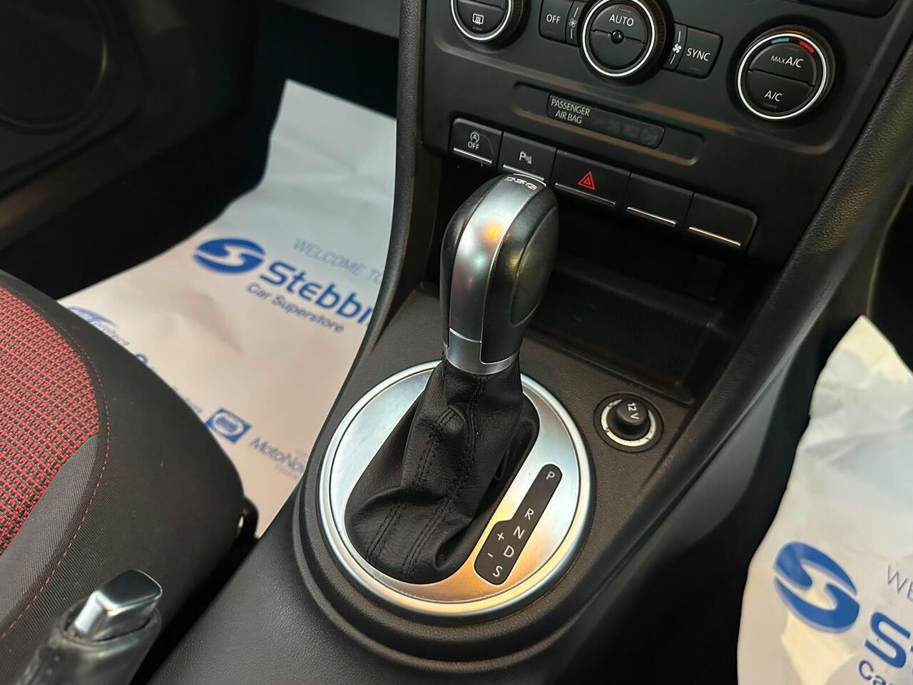 Volkswagen Beetle NA64UNW