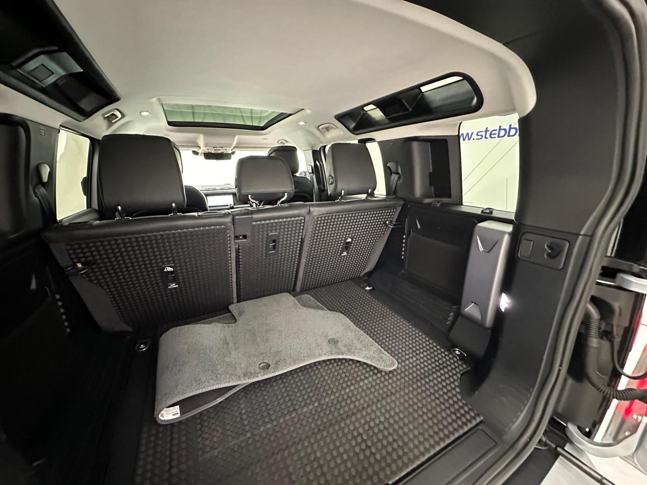 Land Rover Defender 110 KR70NFM
