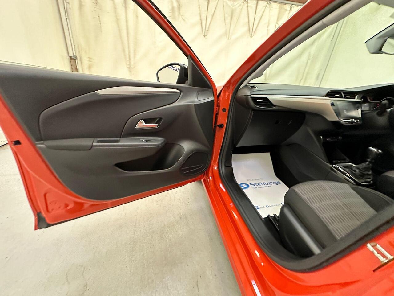 Vauxhall Corsa VU70ZNG