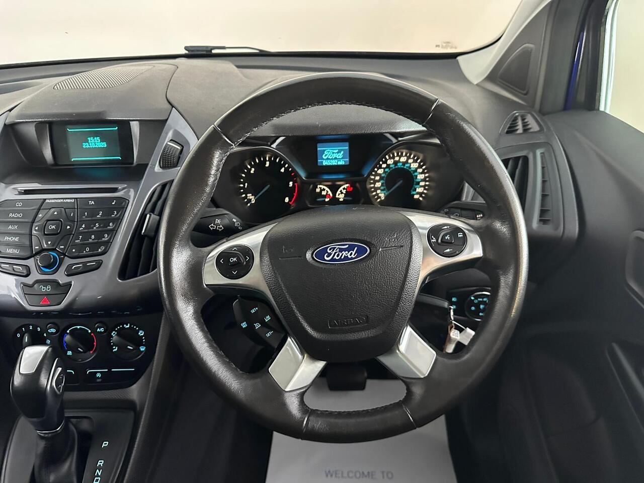 Ford Grand Tourneo Connect PF66OHX