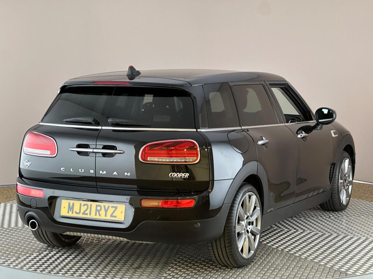MINI Clubman MJ21RYZ