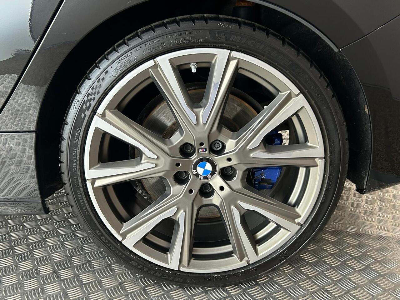 BMW 1 Series HT72LKK