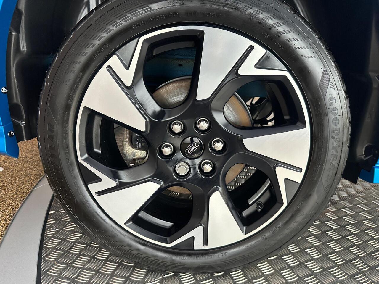 Ford E-Transit Custom AF74WKP