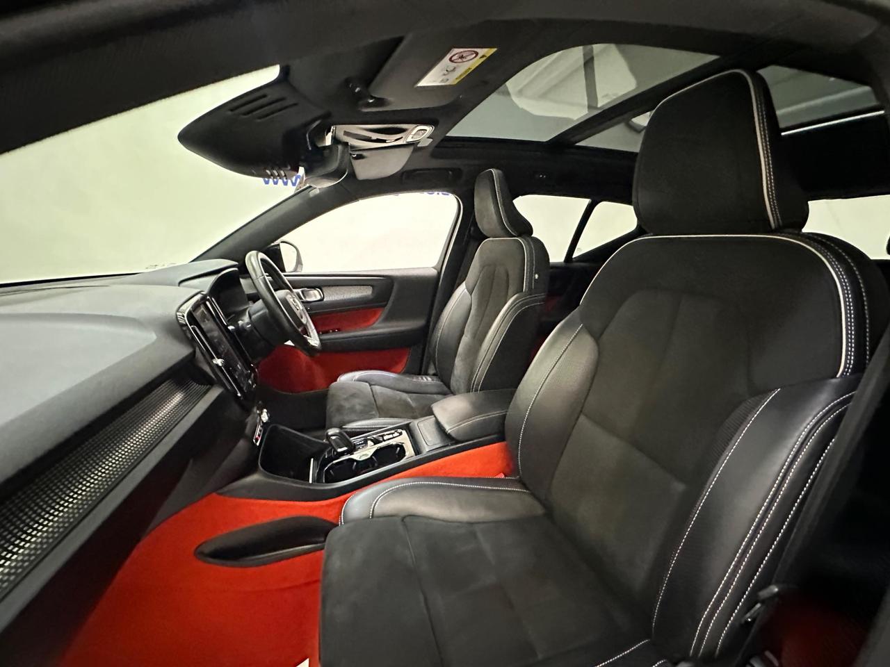 Volvo XC40 DP70HZH