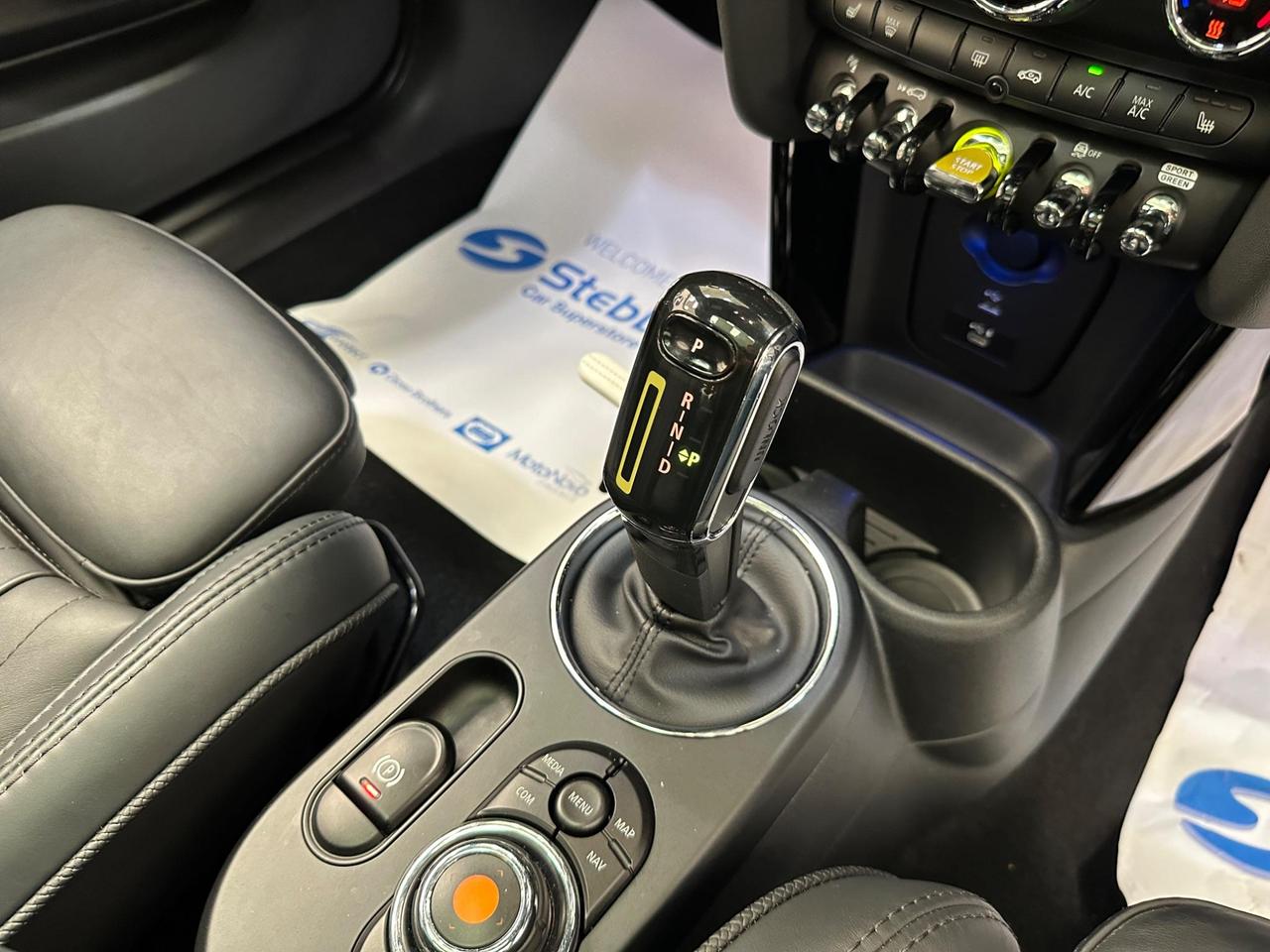 MINI Electric Hatch AK20FZV