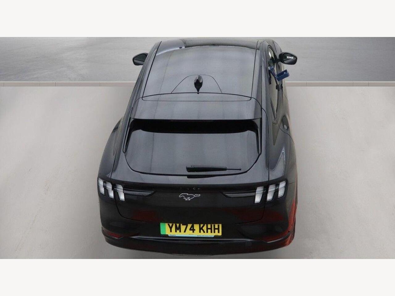 Ford Mustang Mach-E YM74KHH