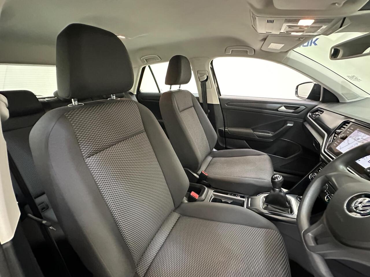 Volkswagen T-Roc DG69WKN