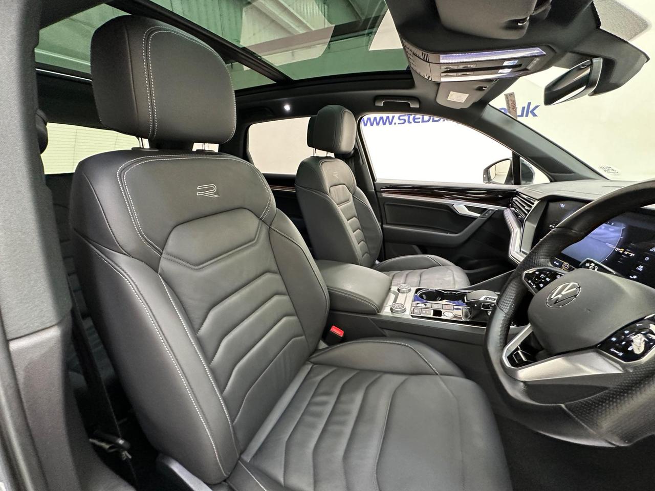 Volkswagen Touareg YY71PJV