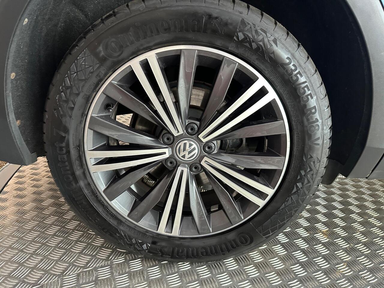 Volkswagen Tiguan Allspace AO68KHD