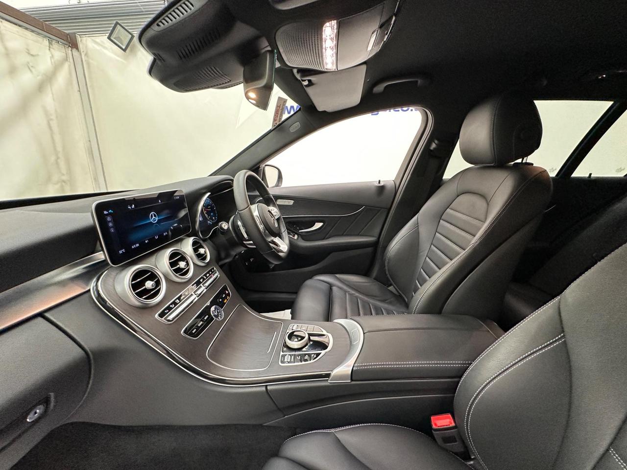 Mercedes-Benz C Class LL21YLW