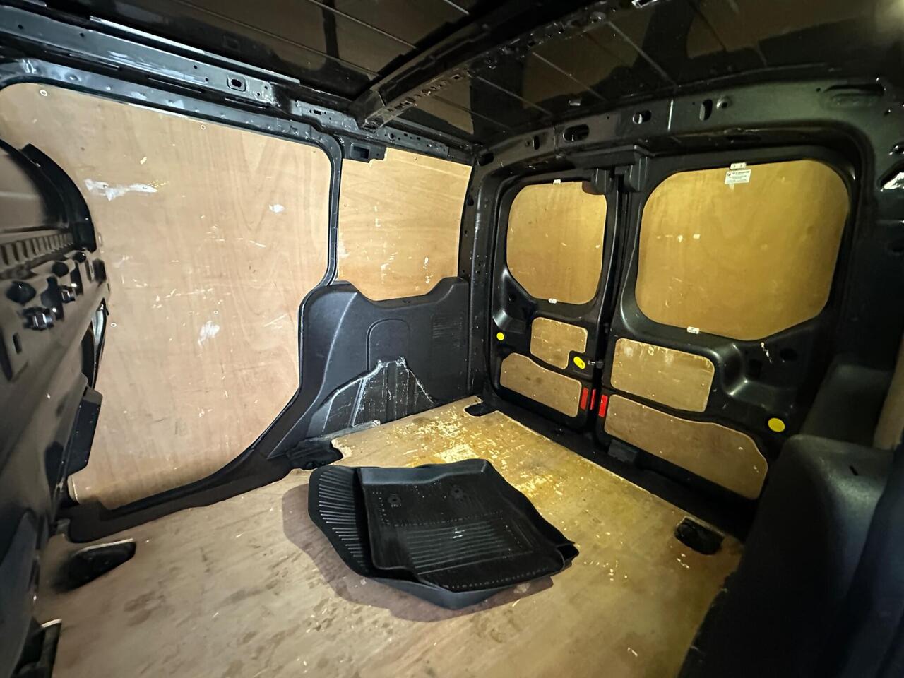 Ford Transit Connect PN67WYY