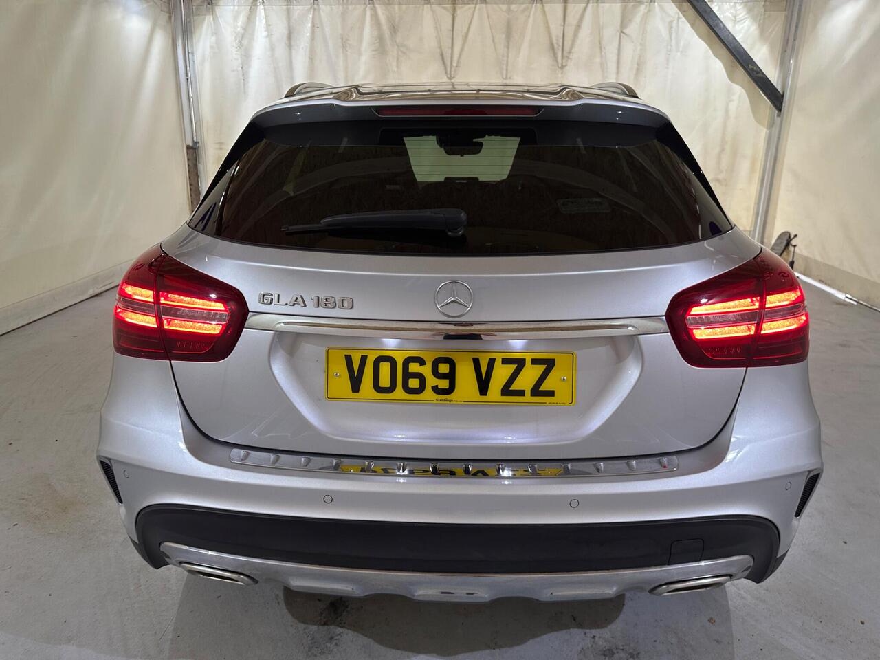 Mercedes-Benz GLA VO69VZZ