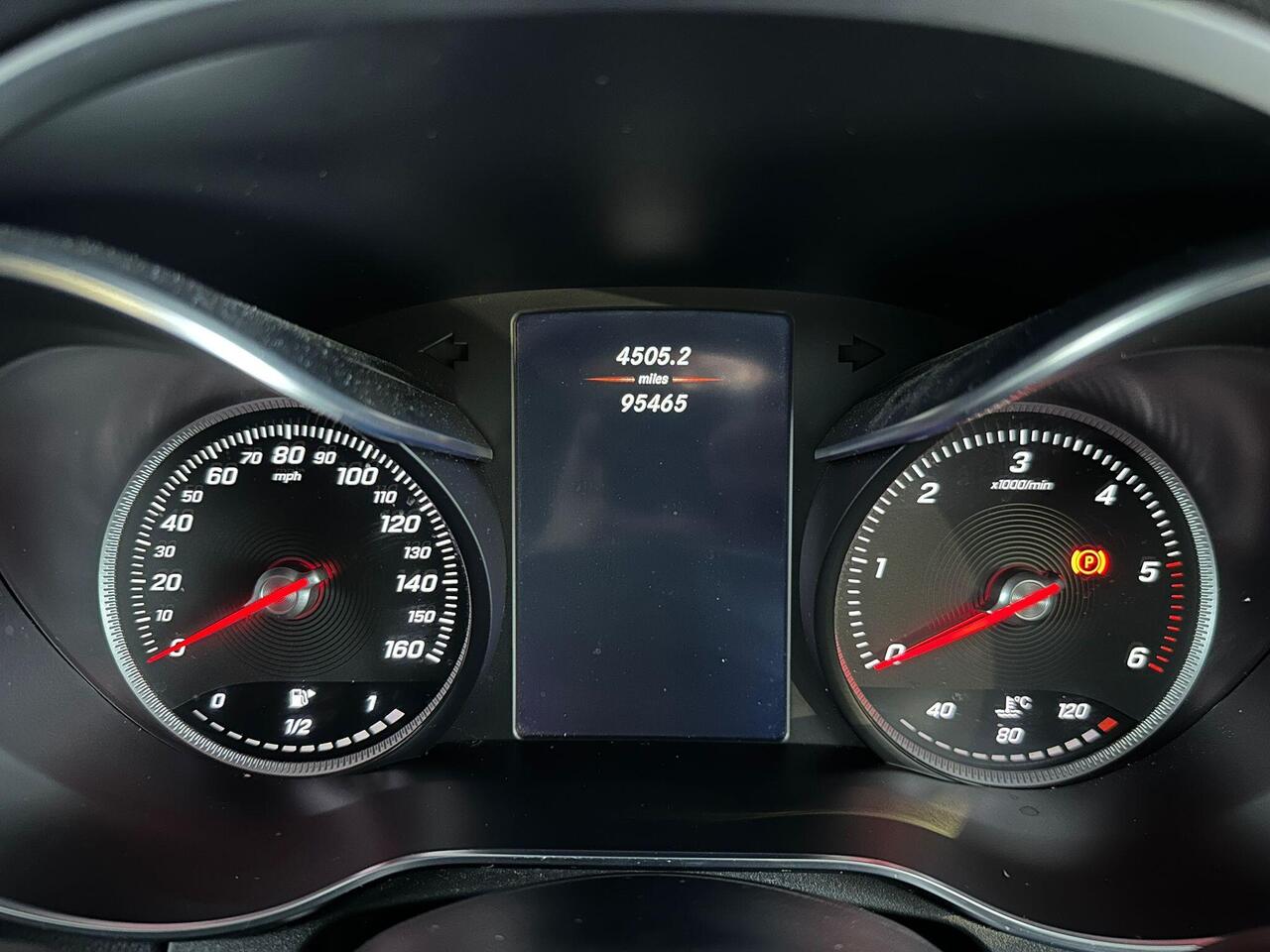 Mercedes-Benz GLC VK17NUP