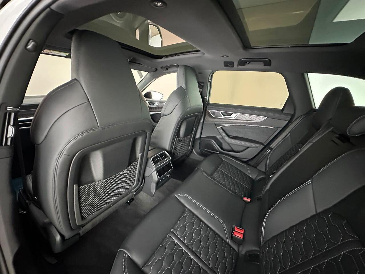 Audi RS6 Avant KY72PMX