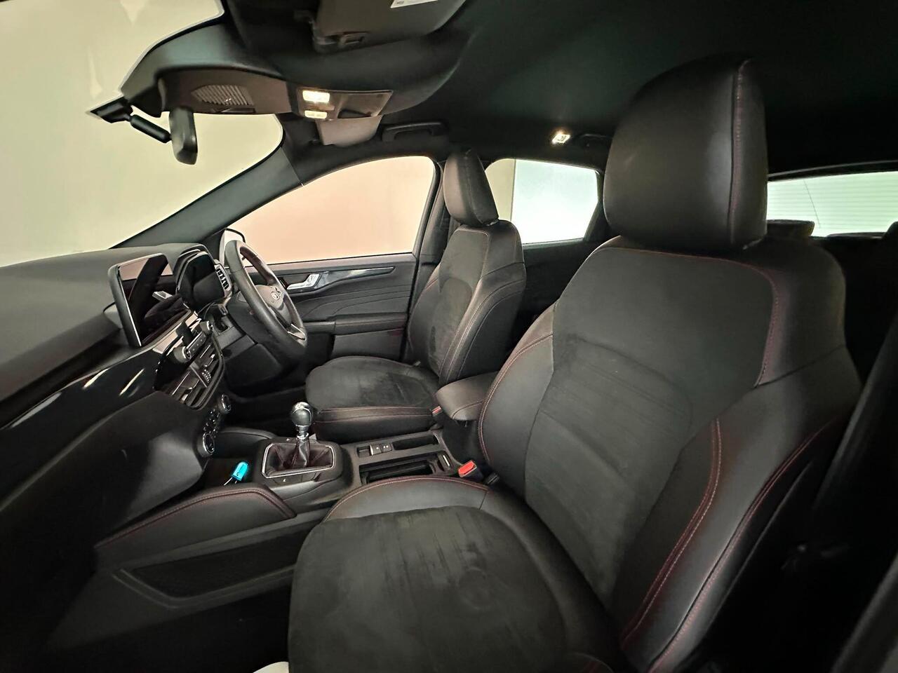 Ford Kuga YS22DYO