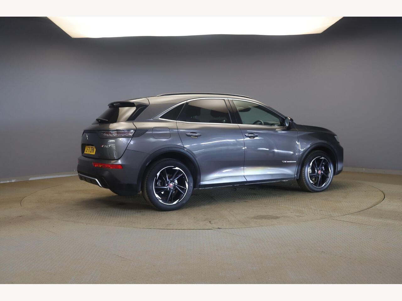 DS AUTOMOBILES DS 7 CROSSBACK LF71ZRN