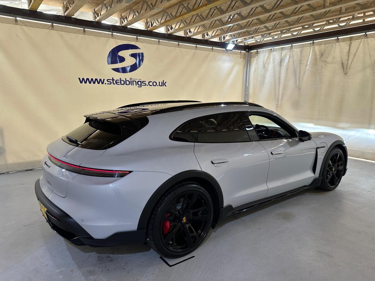 Porsche Taycan AO23YCN