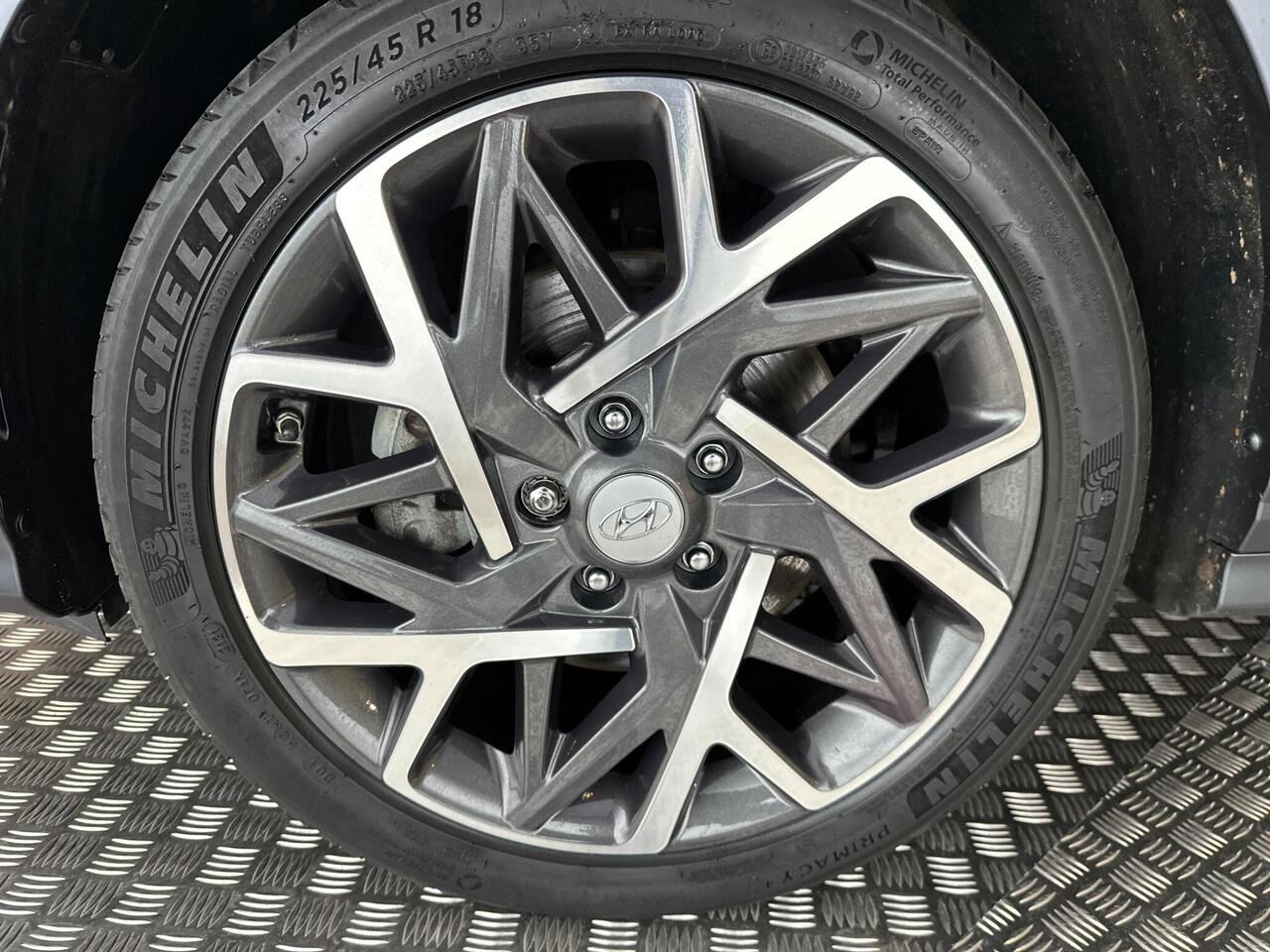 Hyundai KONA PY22KFT