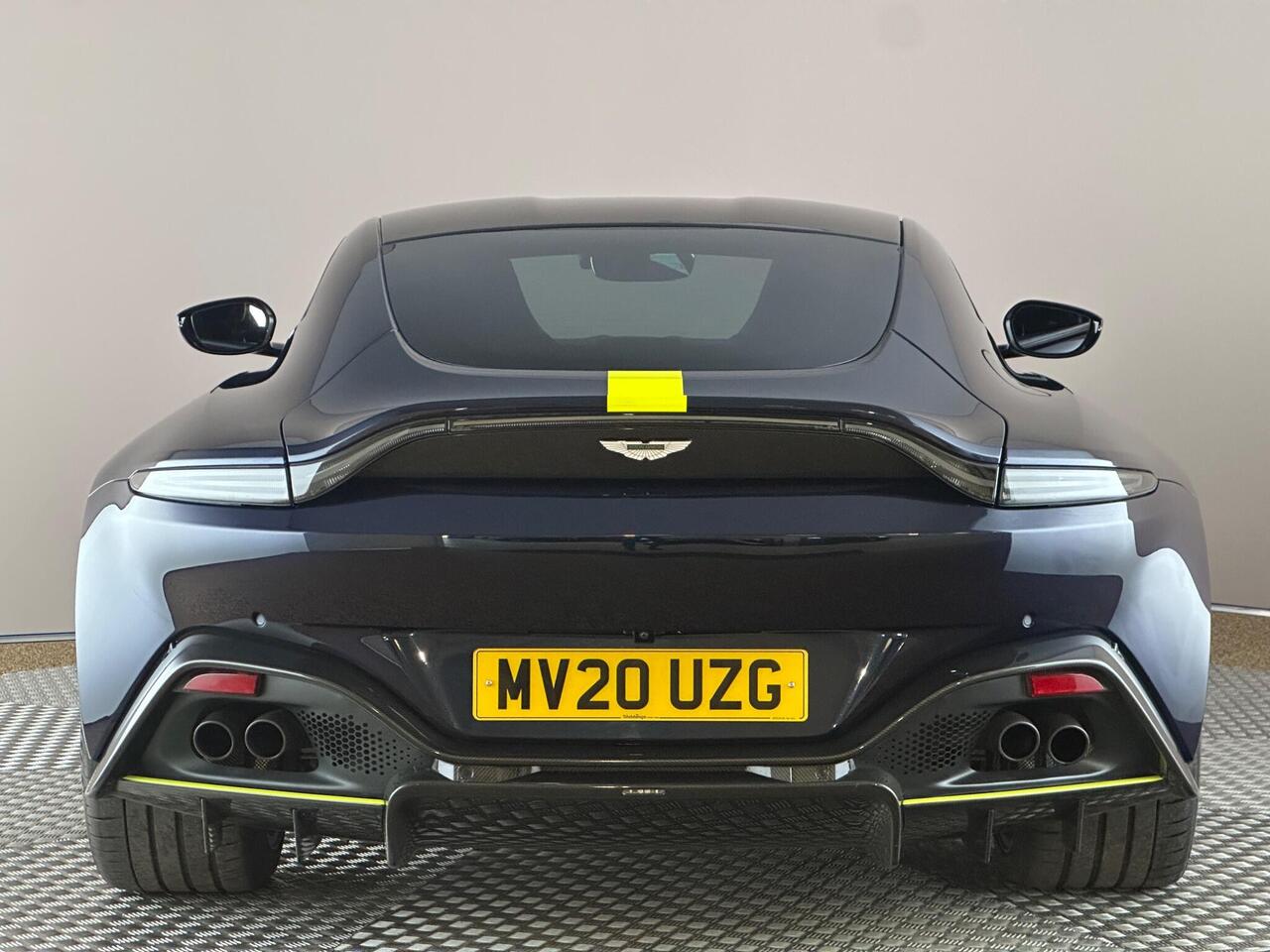 Aston Martin Vantage MV20UZG