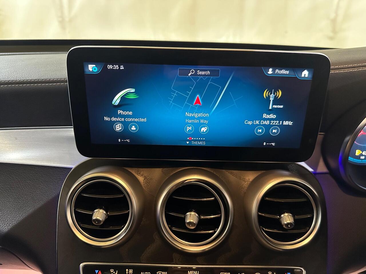 Mercedes-Benz GLC SN22UBK