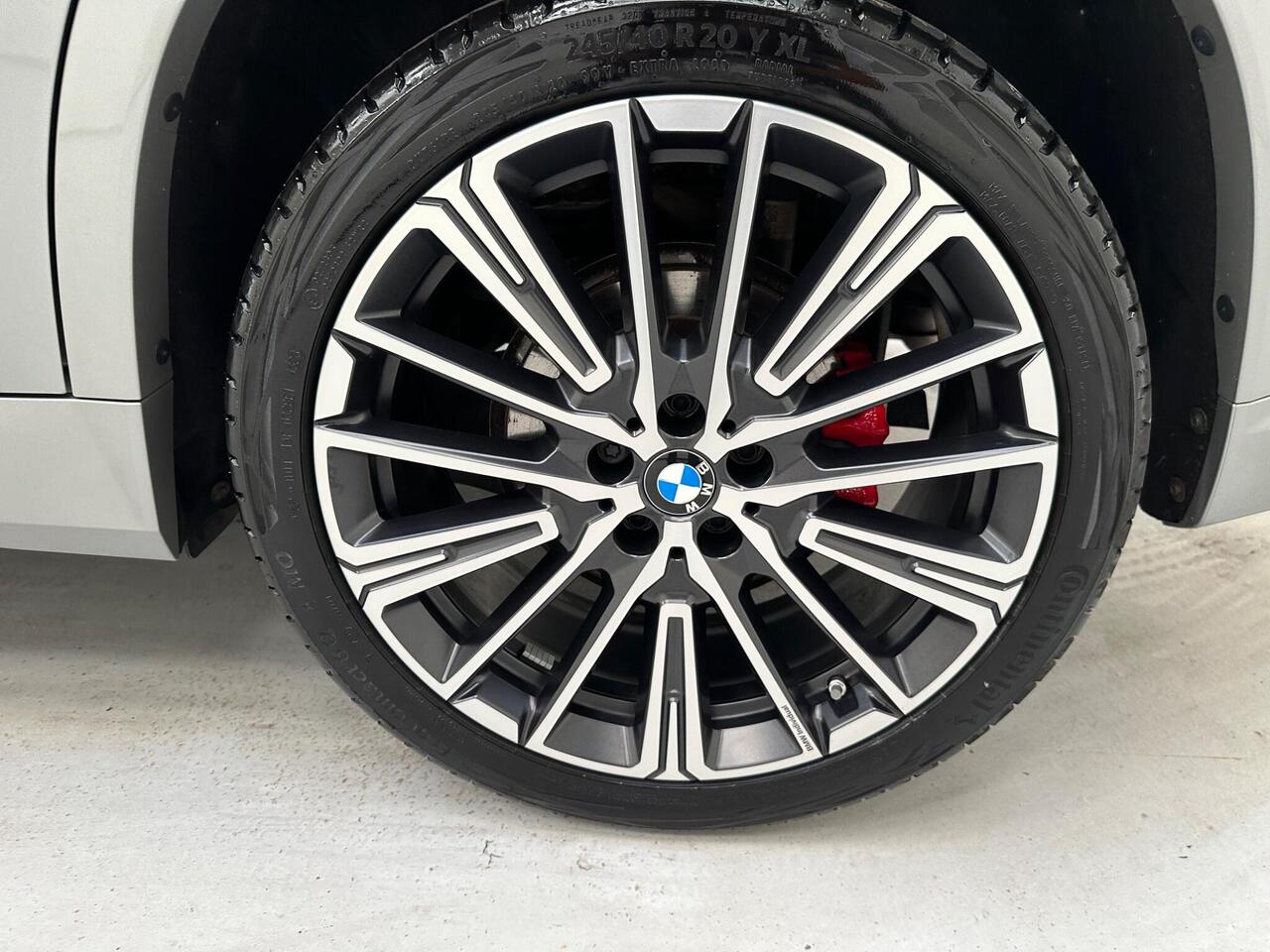 BMW X1 AF24WYS