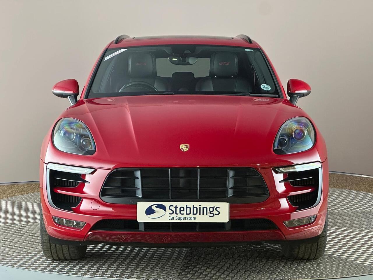 Porsche Macan AE18WBL