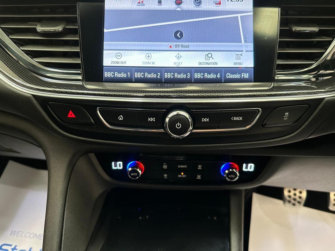 Vauxhall Insignia AJ17VWA