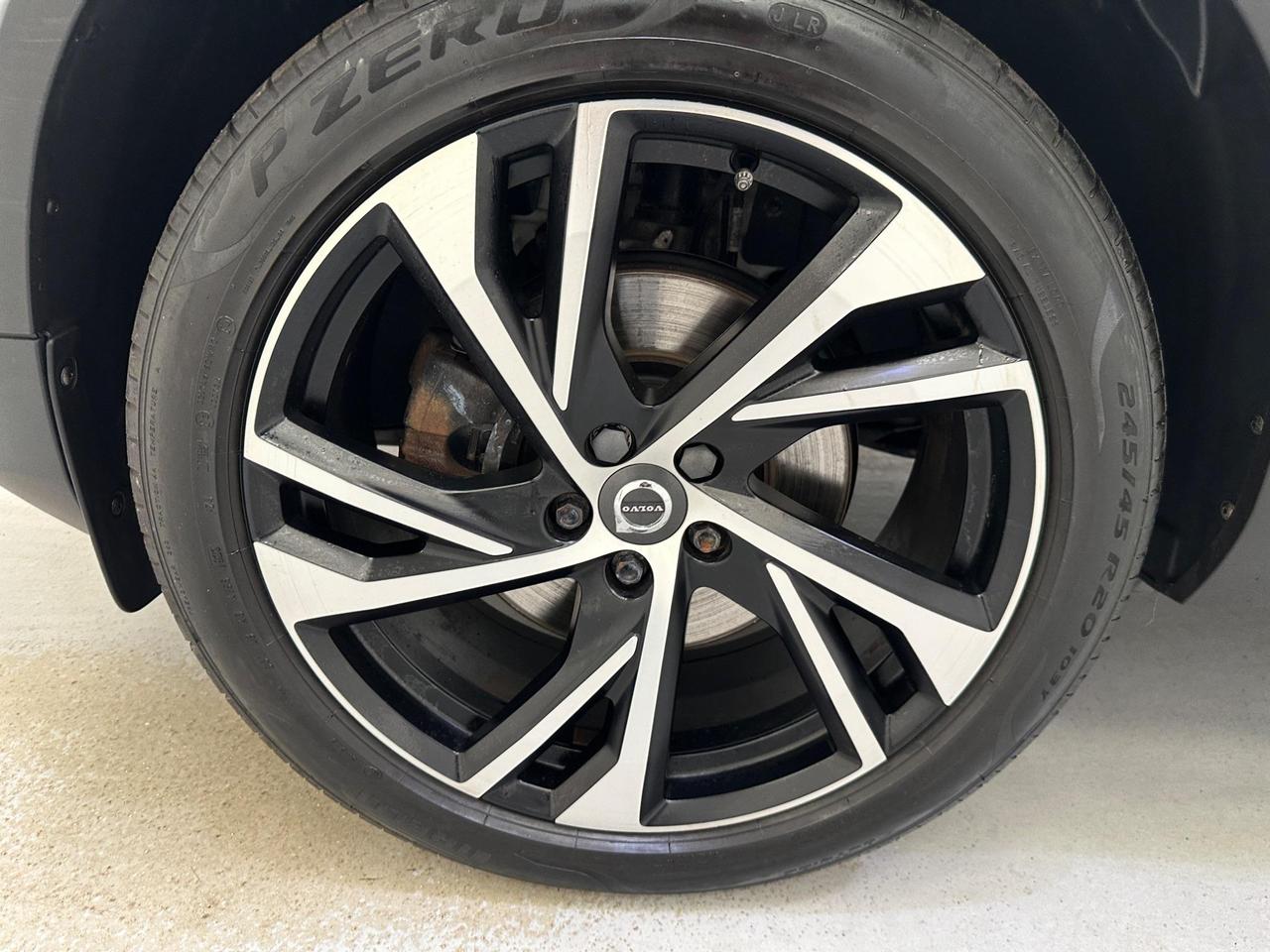 Volvo XC40 DP70HZH