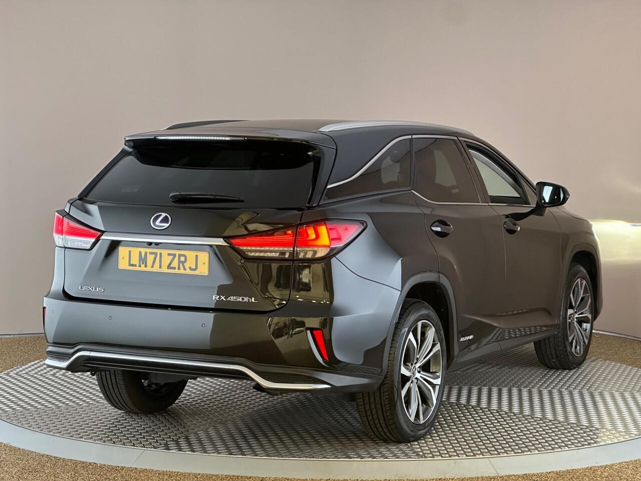 Lexus RX L LM71ZRJ