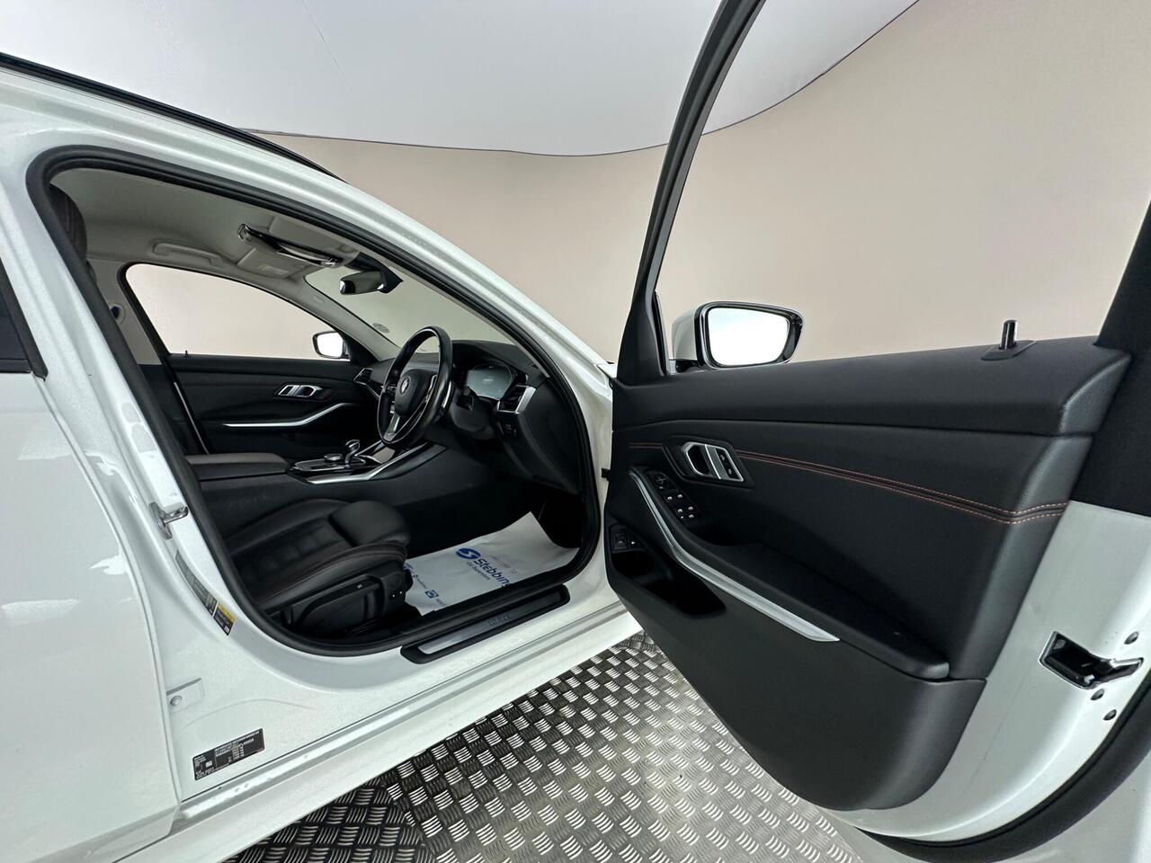 BMW 3 Series AP21OCO