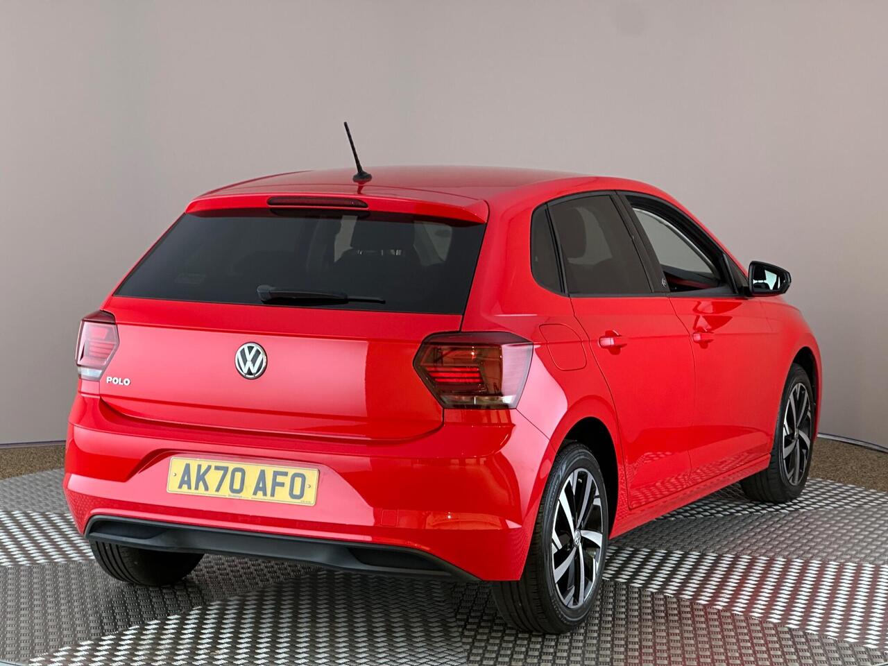 Volkswagen Polo AK70AFO