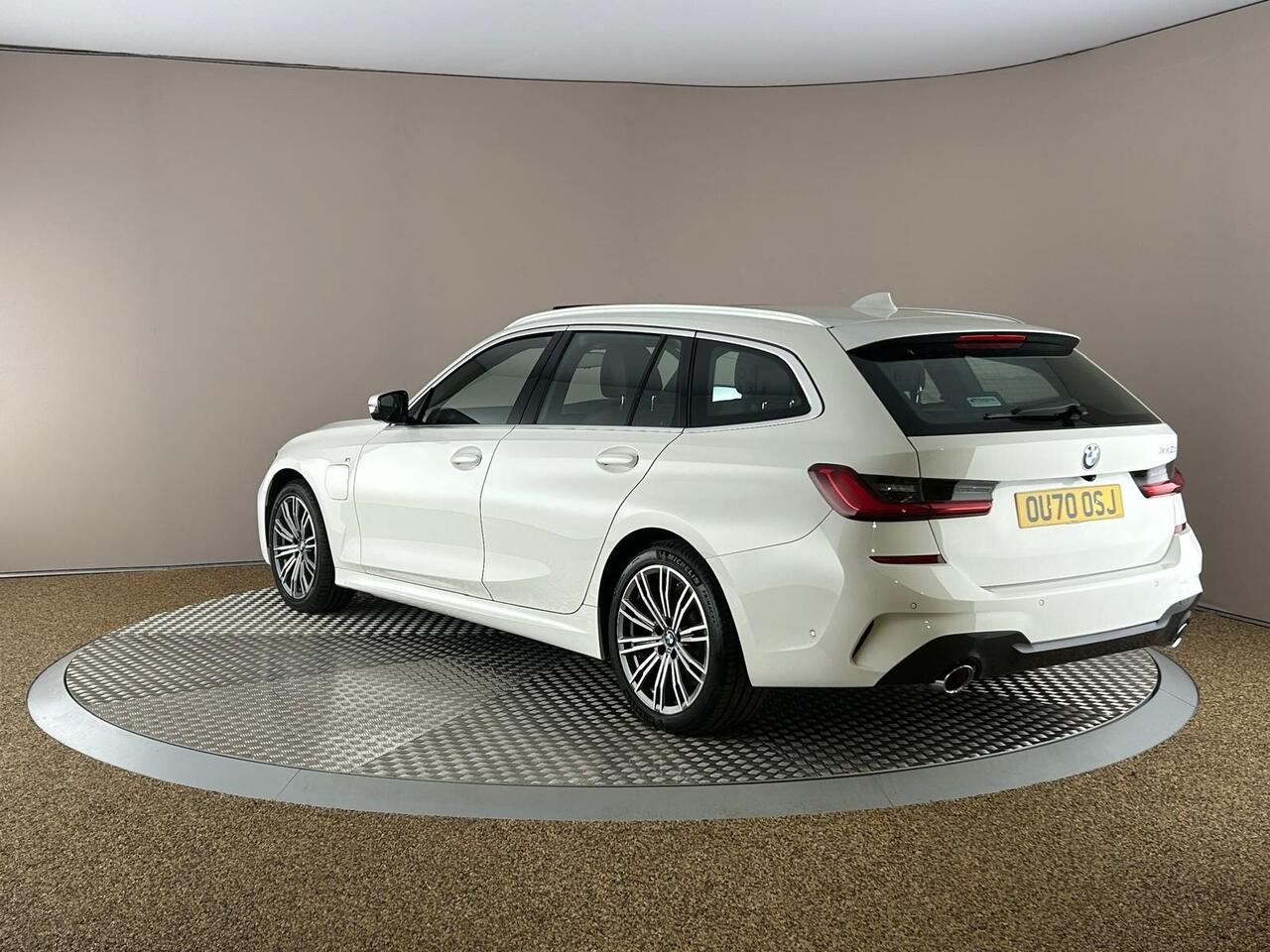 BMW 3 Series OU70OSJ