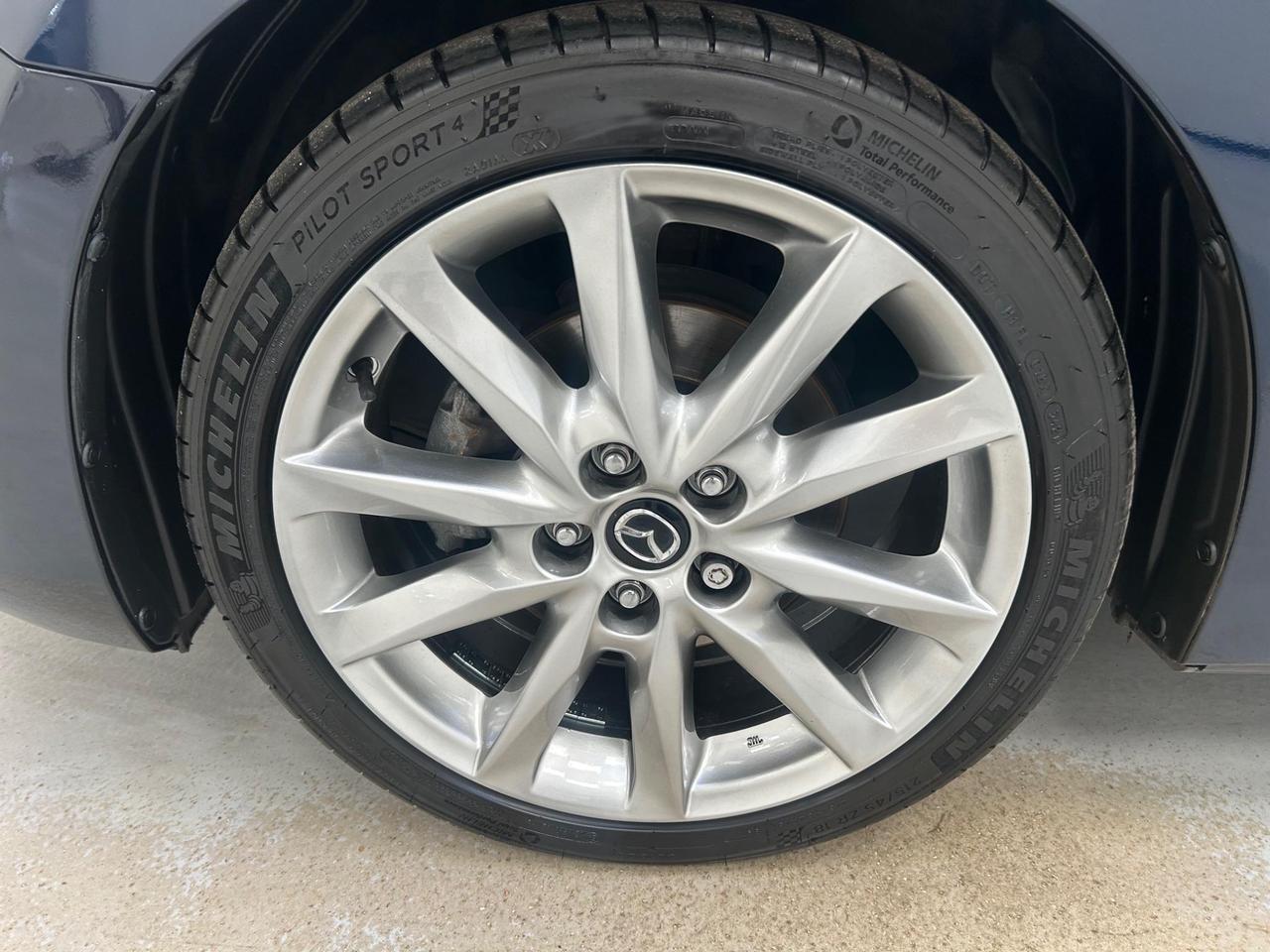 Mazda Mazda3 LG17HUK