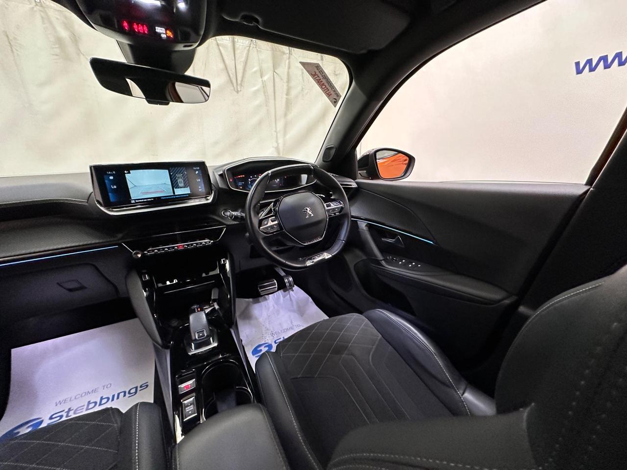 Peugeot 2008 CJ71AEG