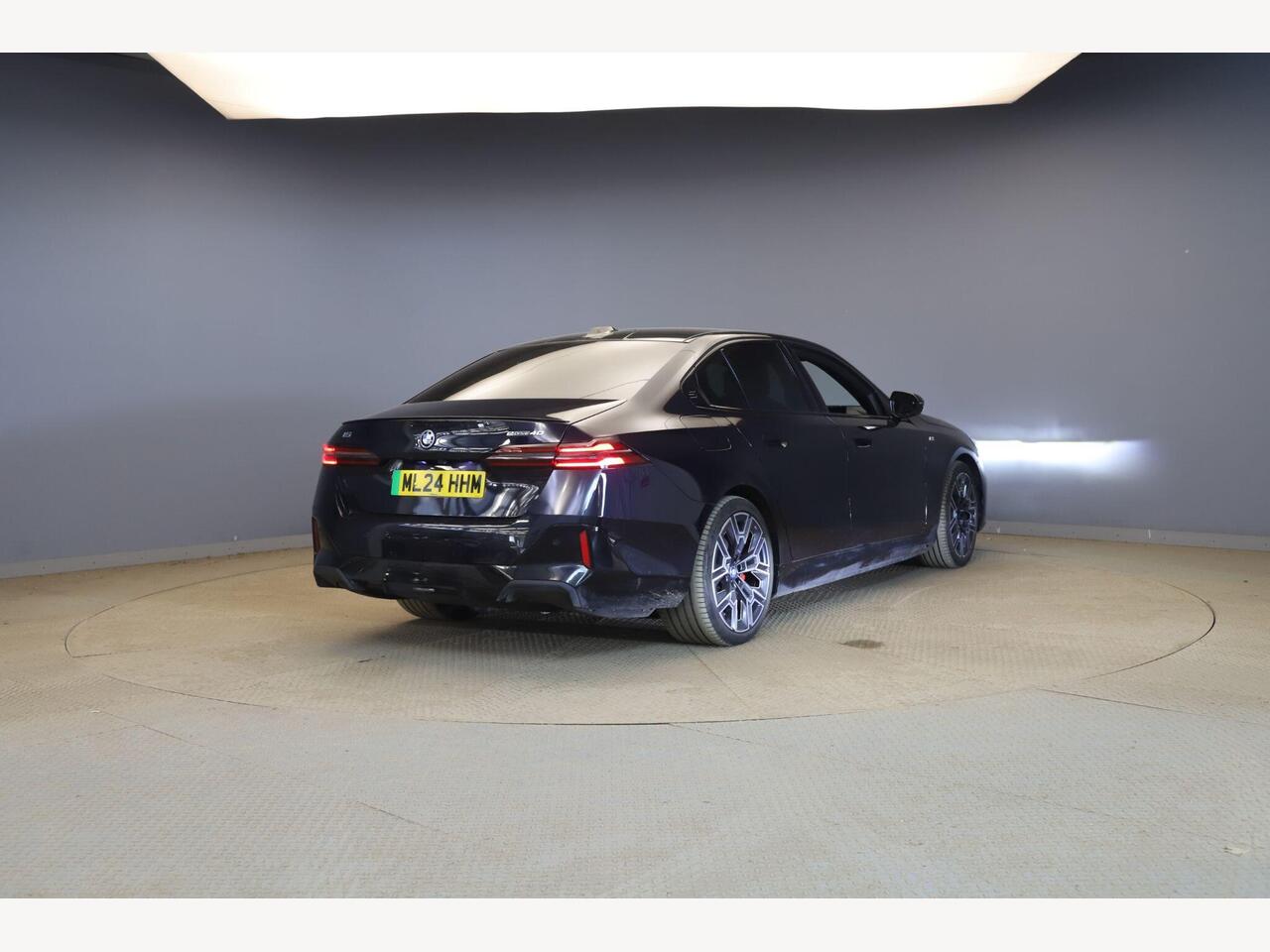 BMW i5 ML24HHM