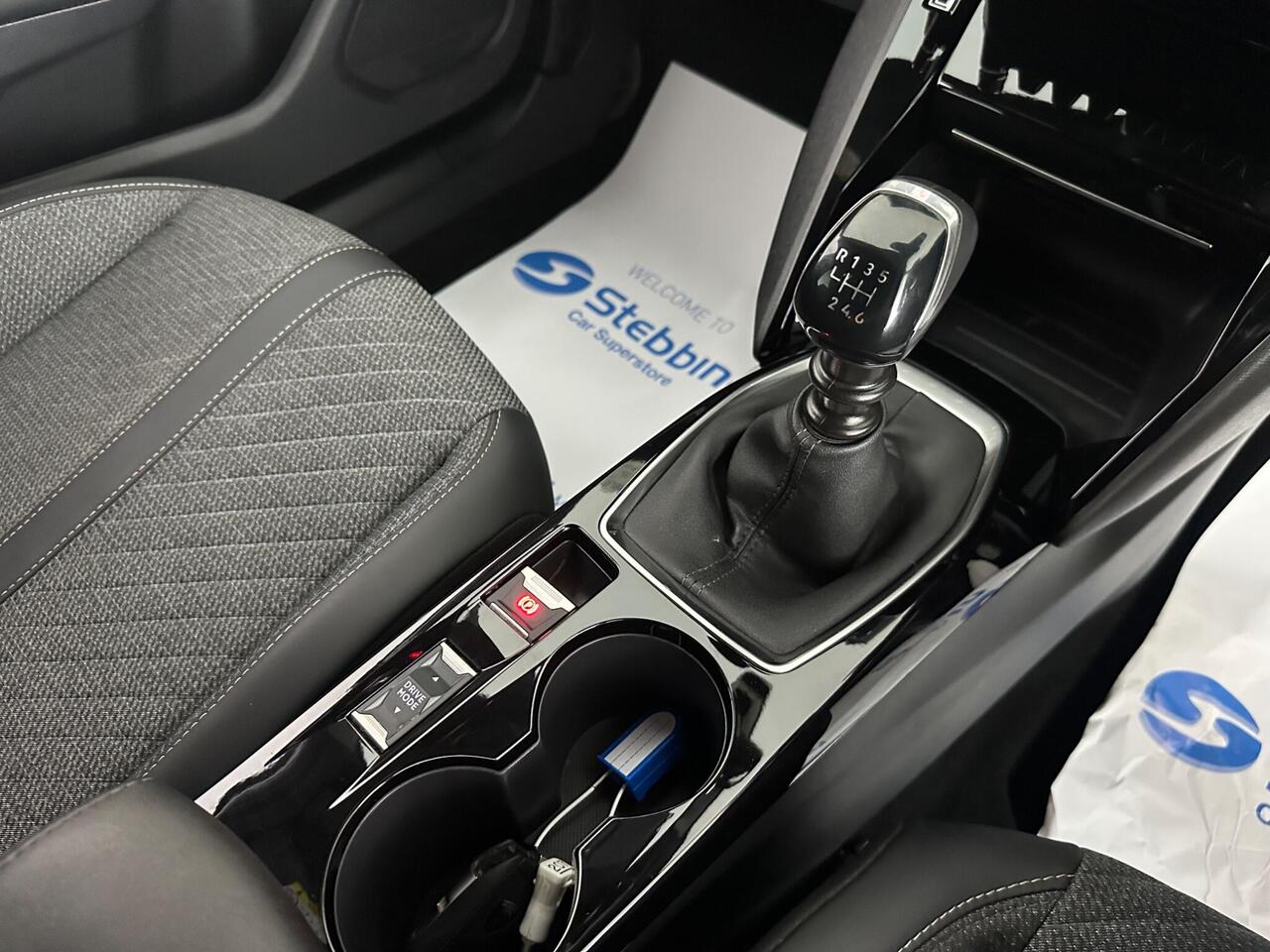 Peugeot 2008 PX25XGE