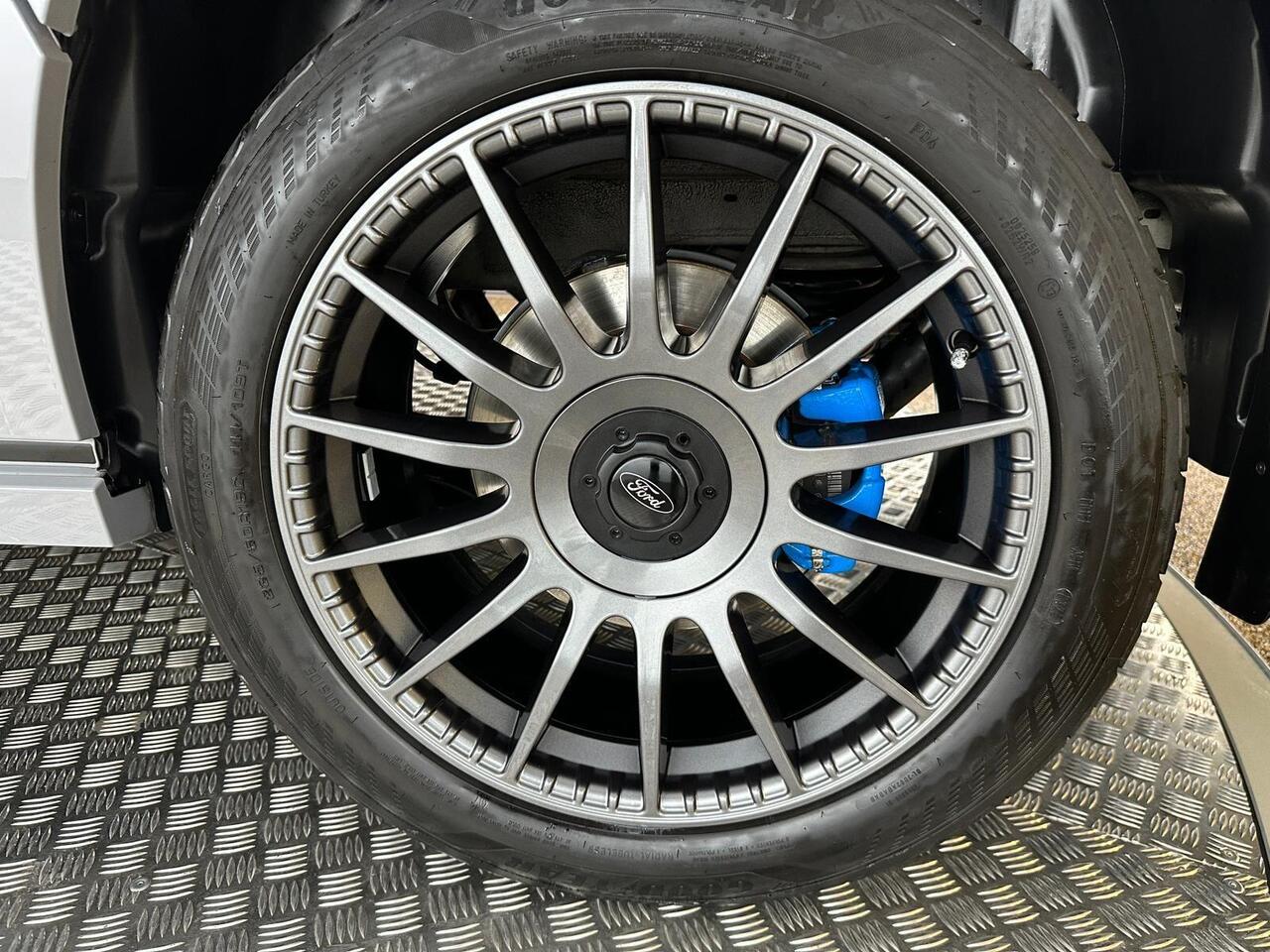 Ford Transit Custom SD25YEC