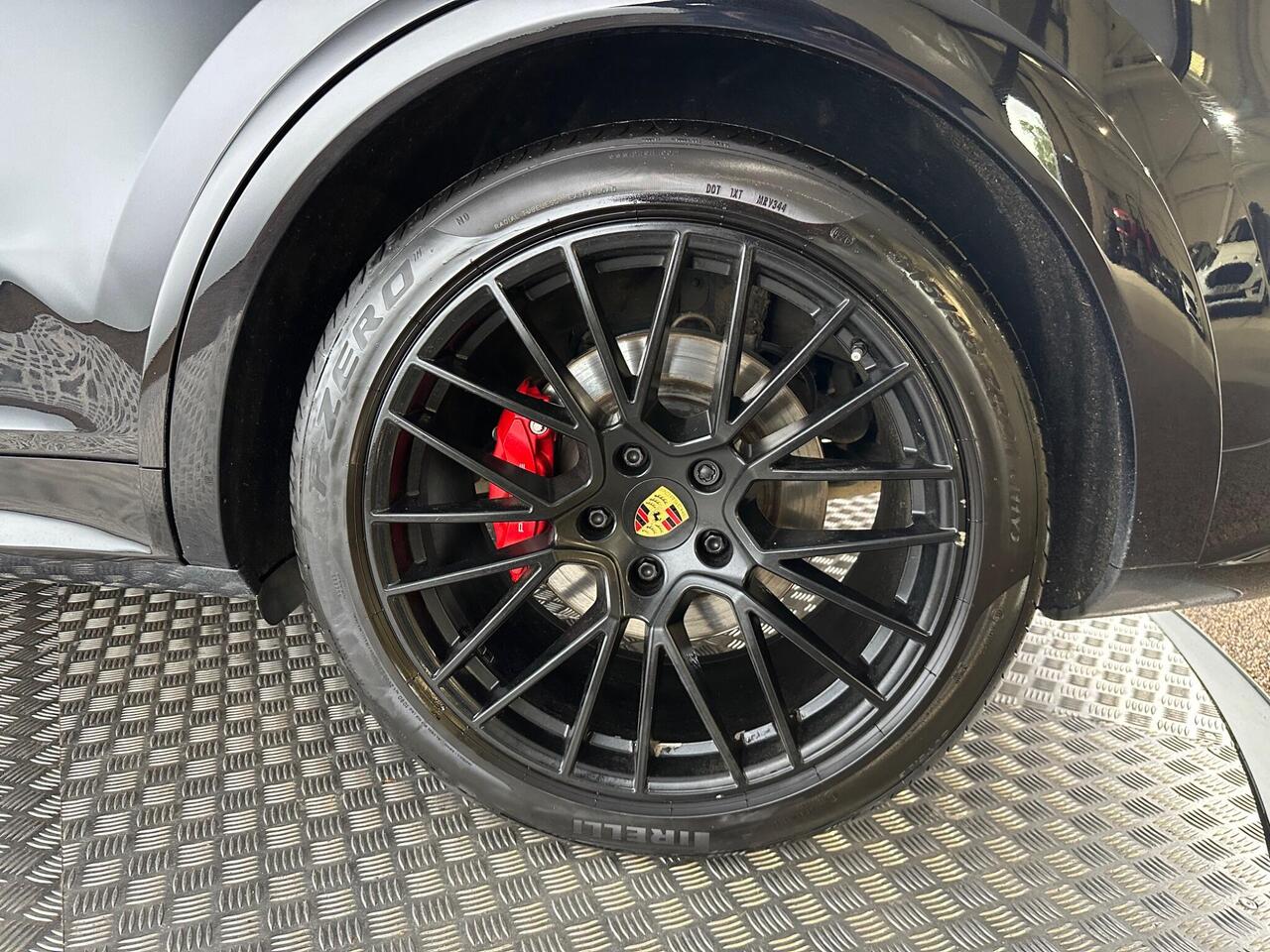 Porsche Cayenne AO22XFK