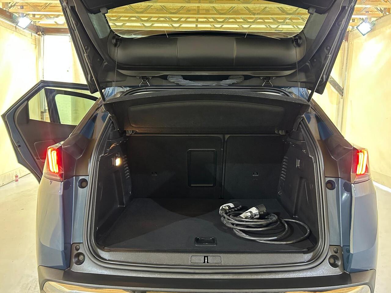 Peugeot 3008 VU71KBV