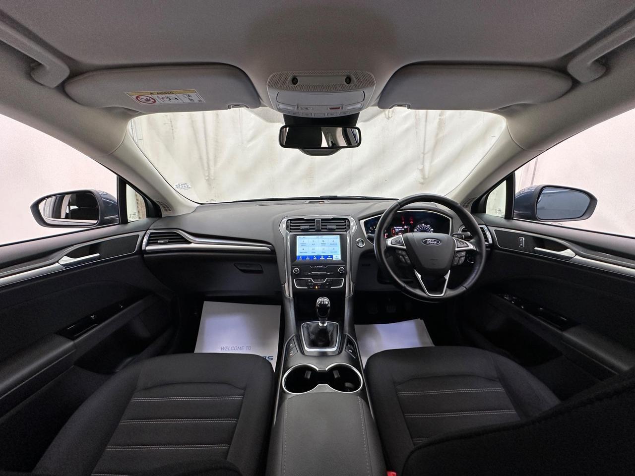 Ford Mondeo AJ70FJD