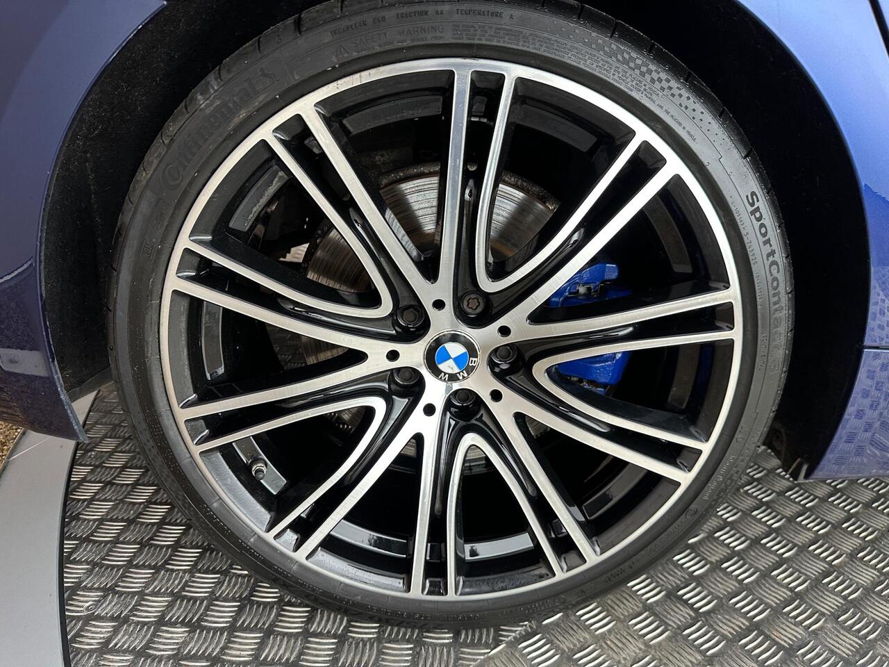 BMW 5 Series SL68FHT