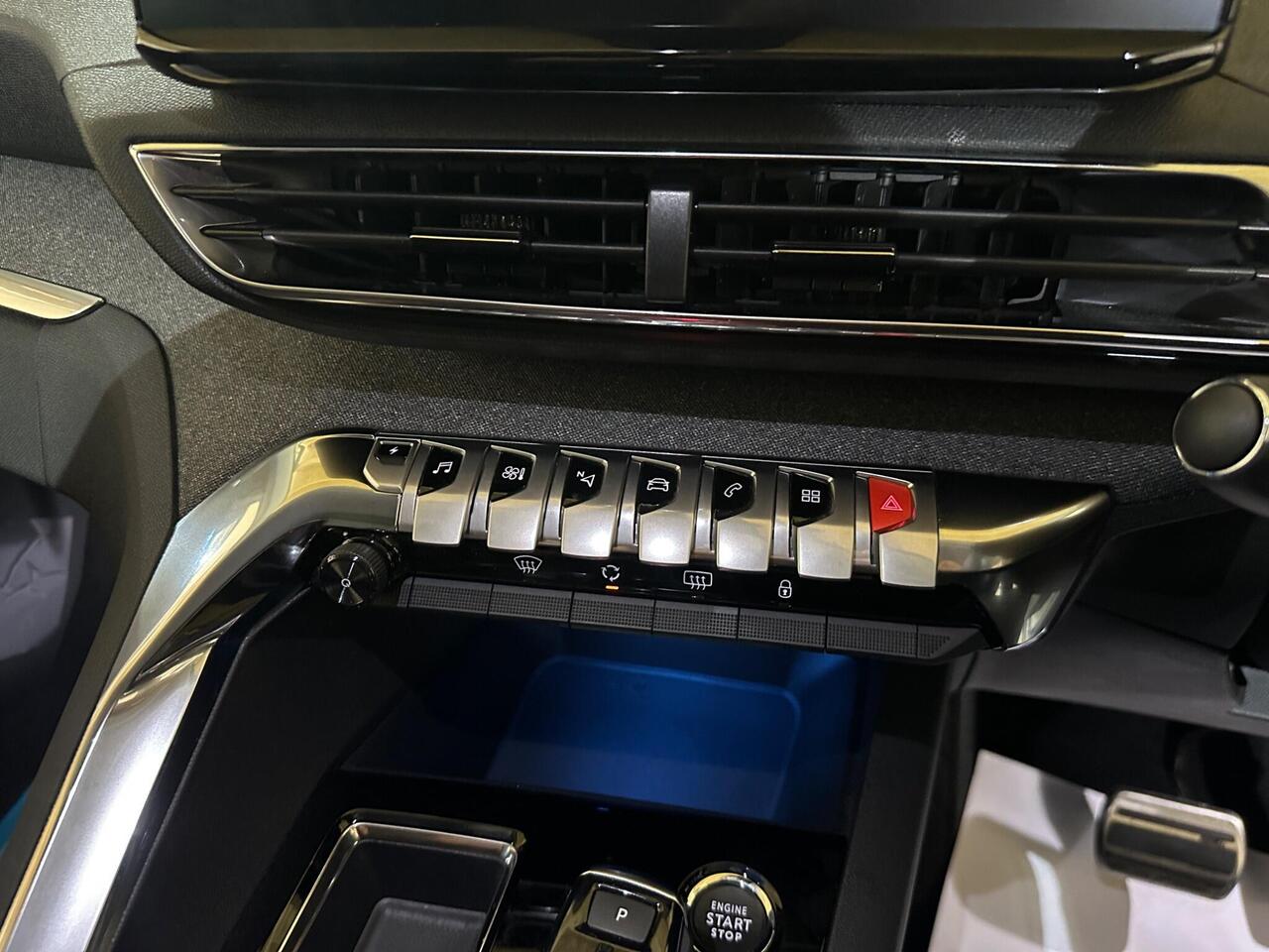 Peugeot 3008 LM72JCJ