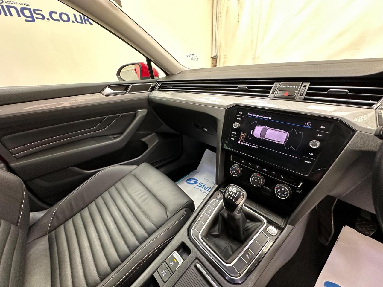 Volkswagen Passat PK69YKH