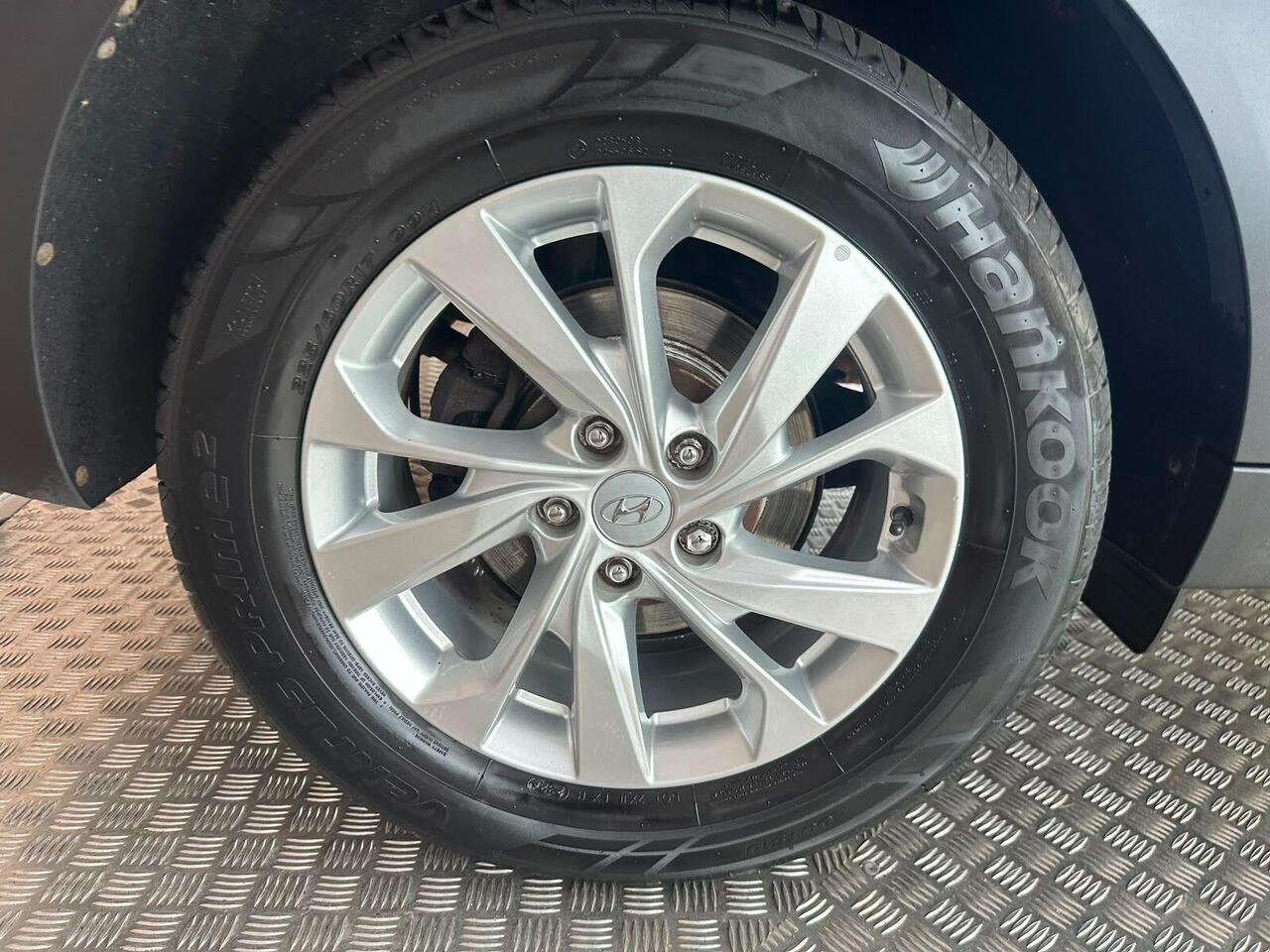 Hyundai TUCSON FH19MBU