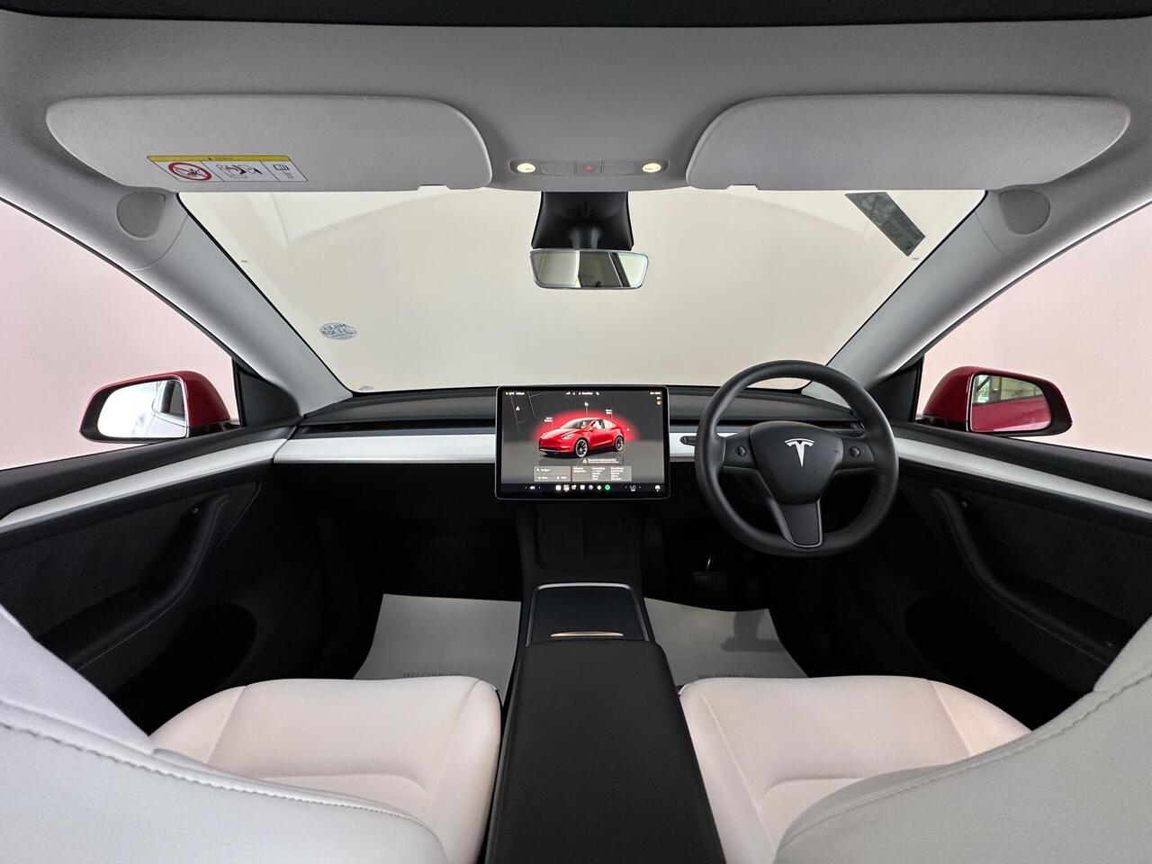 Tesla Model Y BD73NWG